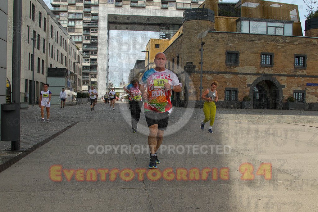 250920_1332_EV4_5955 | Sportfotografie im Rhein-Sieg Kreis, Köln, Bonn, NRW, Rheinland Pfalz, Hessen, etc. Unser Tätigkeitsfeld umfasst den Laufsport vom Volkslauf über den Marathon, Duathlon, Triathon bis zum Ultralauf wie Kölnpfad Ultra oder Schindertrail.