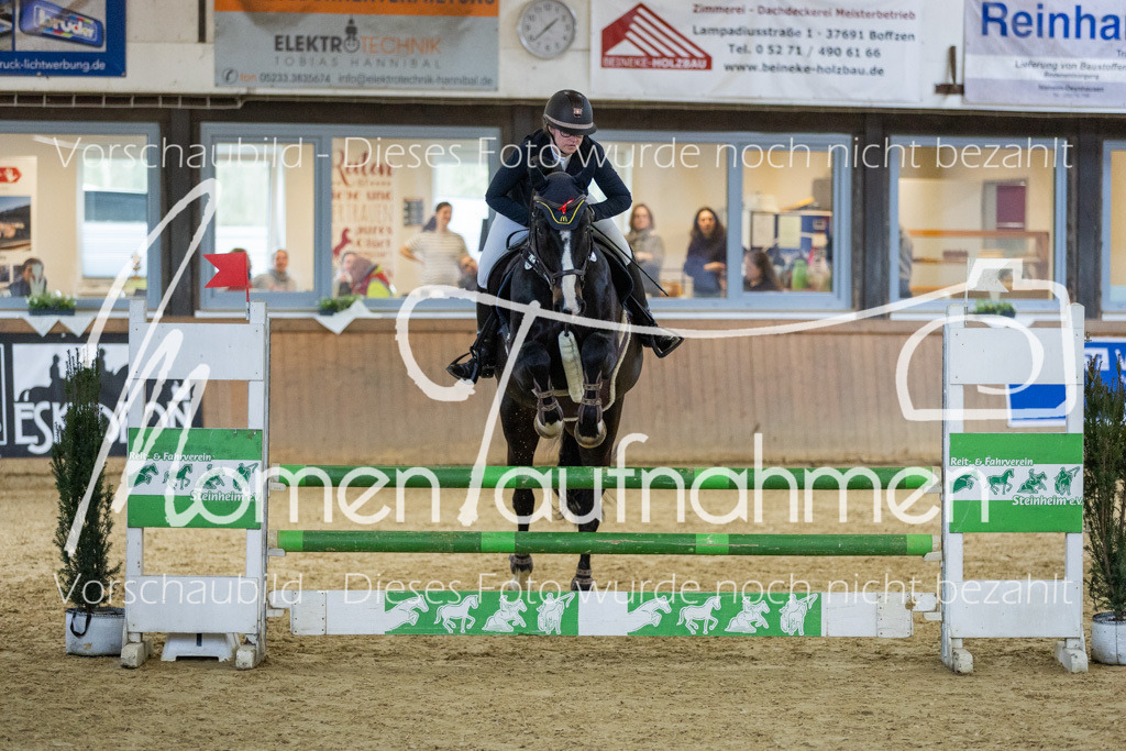 Sth-LPO25-A2St-019 | MomenTaufnahmen Pferdesportfotos