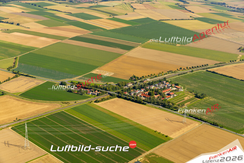 Das Luftbild zeigt : Seligenstadt bei Würzburg Prosselsheim - Die Luftaufnahme wurde 2023 vom UL-Flugzeug aus erstellt ( keine Drohne ) - Hochauflösende Luftaufnahme - Für grossformatige Ausdrucke geeignet. Die Geschenkidee !Mit Lizenz und Bildrechte bestellbar