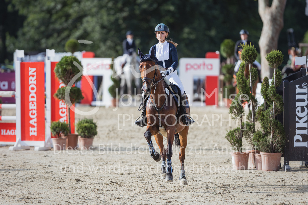 220728_BHO_ST_M1-Spr_1-671 | Deine schönsten Turniermomente als professionelle Fotos! Entdecke hochwertige Pferdesport-Fotografie im Online-Shop. Jetzt Fotos finden & bestellen!