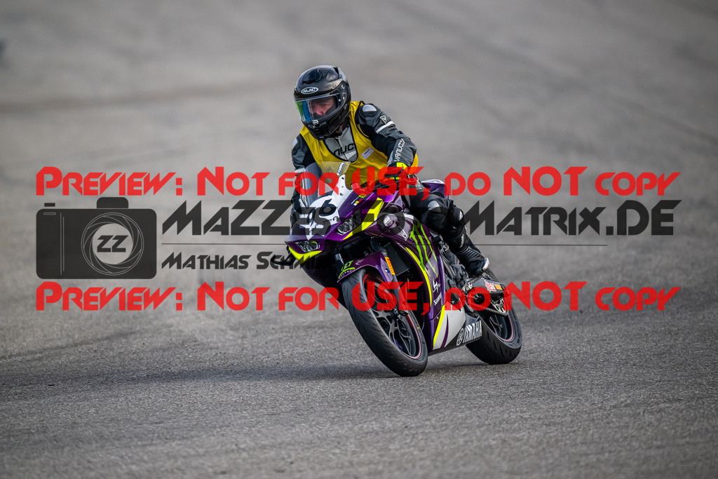 MaZZes_FotoMatrix_230311_8672 | STREET