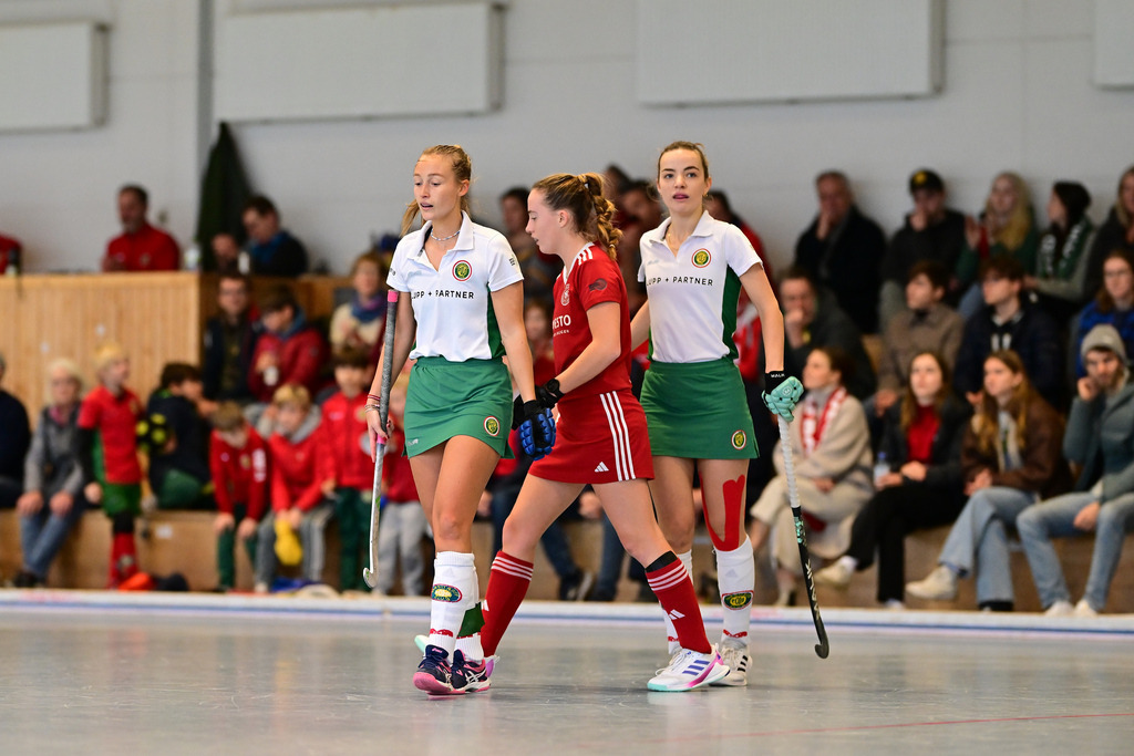 Hockey I Frauen I Saison 2024-2025 I 1. Bundesliga Nord I 7. Spieltag I Hamburger Polo Club - Bremer HC | Der Sportfotograf. - Realisiert mit Pictrs.com