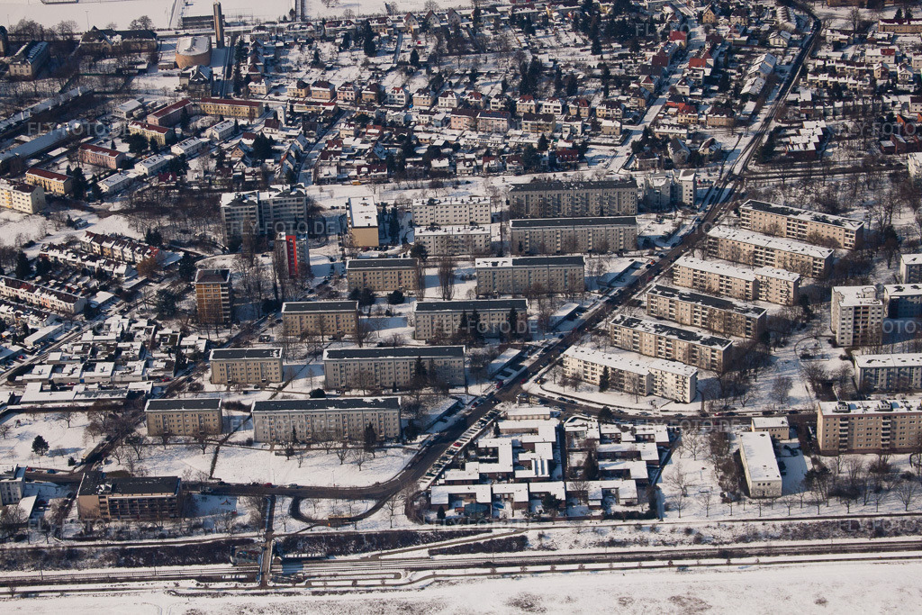 Luftbild: Karlsruhe-Nordweststadt von Osten im Ortsteil Nordweststadt in Karlsruhe im Bundesland Baden-Württemberg in Deutschland. Foto: IMG_24231.jpg vom 16.02.2010 durch Werner Riehm/FLY-FOTO.de