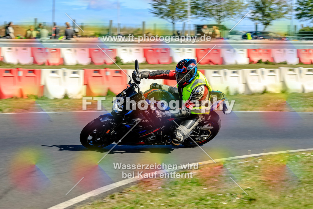 _OTO1673 | Hier findet Ihr Bilder von Touristenfahrten auf der Nürburgring Nordschleife oder von anderen Veranstaltungen die ich besucht habe. Viel Spass beim Durch Schauen 