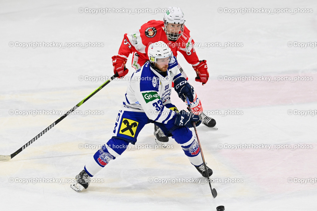 ESV Ferlach vs. UECR Eisbären Huben | #33 Sotlar Jure UECR EISBÄREN HUBEN, #87 Piuk Tobias ESV Ferlach, ESV Ferlach vs. UECR Eisbären Huben, ESV Ferlach vs. UECR Eisbären Huben am 31.10.2025 in Ferlach (HTC Eishalle Ferlach), Austria, (Photo by Bernd Stefan)