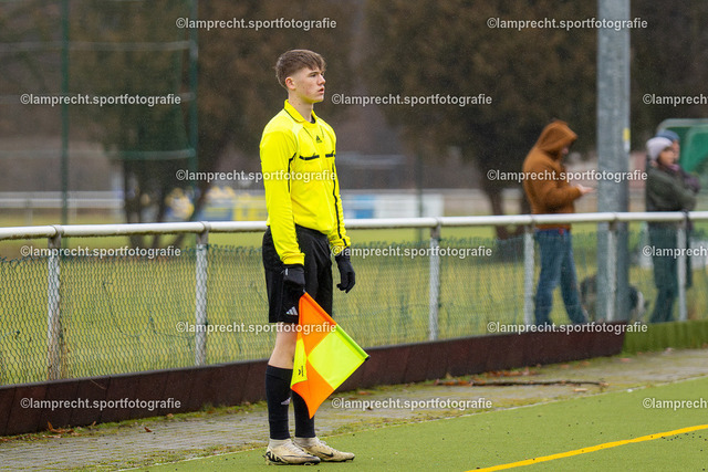 Fußball I Herren I Saison 2025-2026 I Landesfreundschaftsspiel I SC Rönnau - SSG Rot-Schwarz Kiel 050 | Finn-Aaron Guckel (2. Assistent) - Realisiert mit Pictrs.com