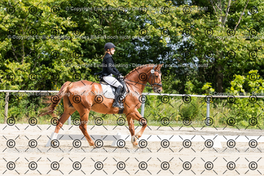 CL5A4427 | Emilia Reinking Fotografie - Realisiert mit Pictrs.com