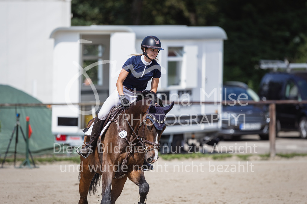 230624_PfSpTa_L-Spr-365 | Deine schönsten Turniermomente als professionelle Fotos! Entdecke hochwertige Pferdesport-Fotografie im Online-Shop. Jetzt Fotos finden & bestellen!