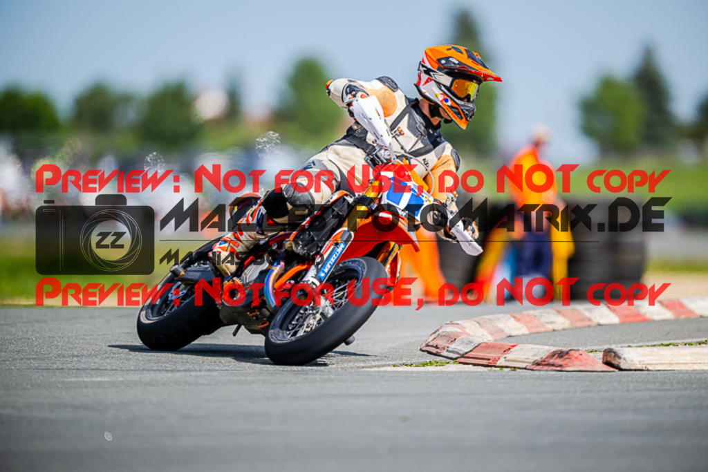 MaZZes_FotoMatrix_220903_3831 | S3