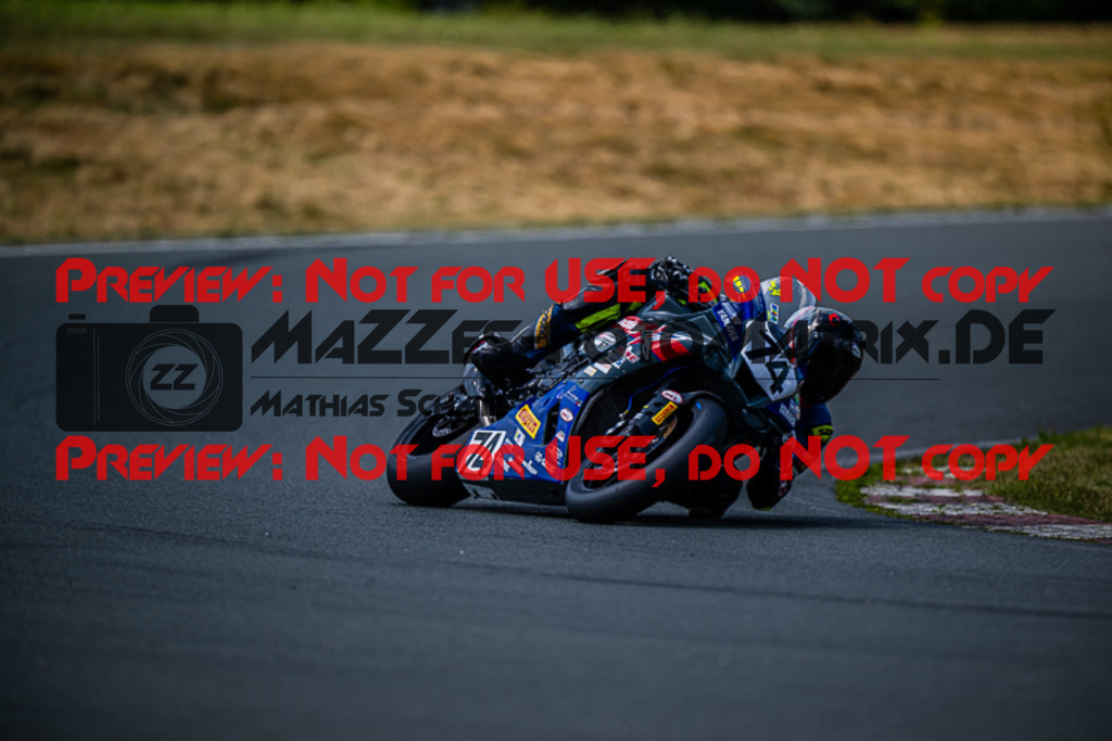 MaZZes_FotoMatrix_220724_3155 | IDM1000