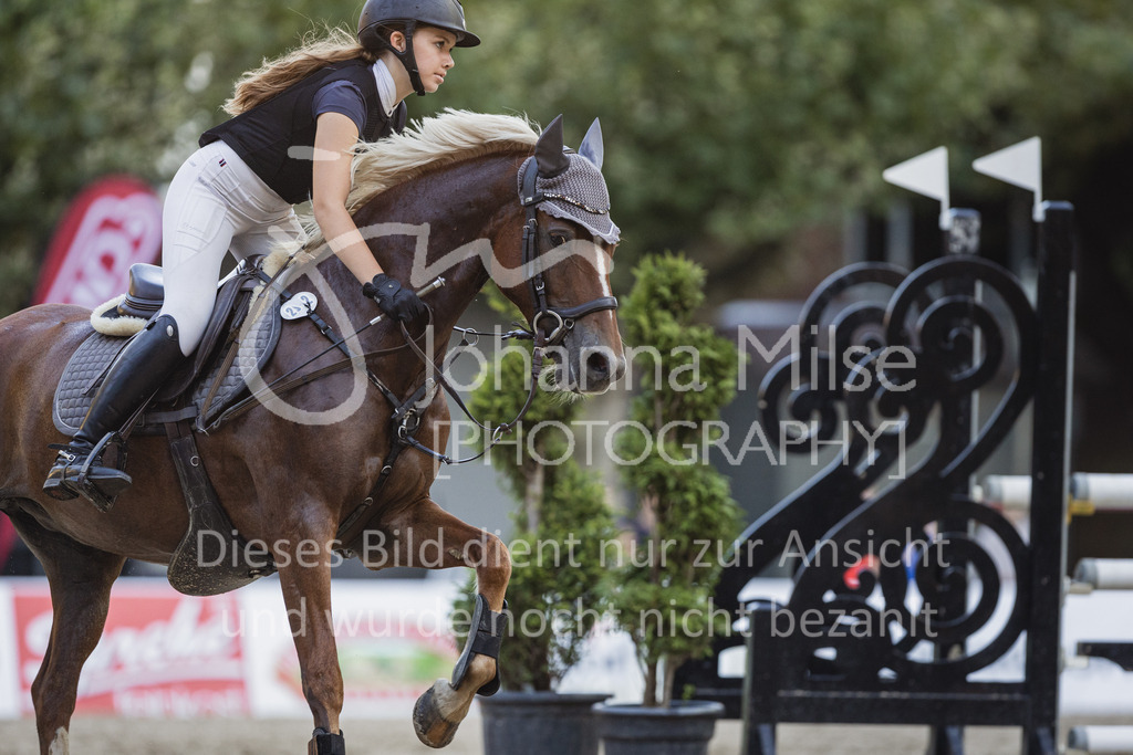 230908_OWLCh_PonyTrophy-461 | Deine schönsten Turniermomente als professionelle Fotos! Entdecke hochwertige Pferdesport-Fotografie im Online-Shop. Jetzt Fotos finden & bestellen!