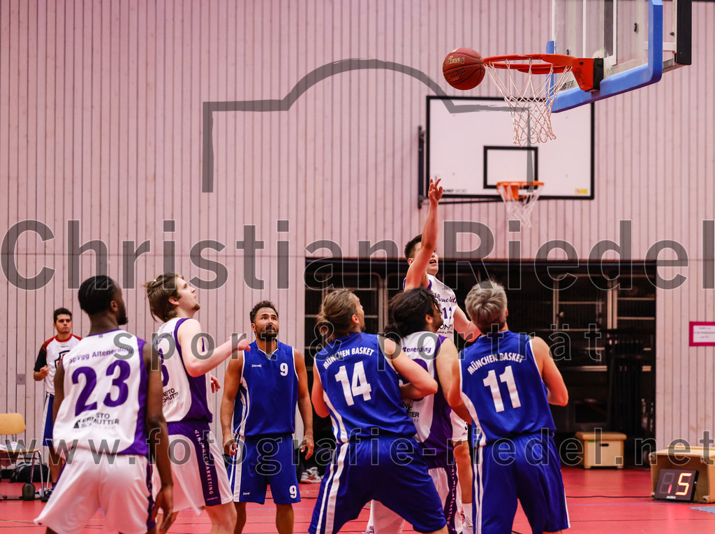 2022-05-29_101_SpVgg_Altenerding_gegen_Muenchen_Basket_2 | Erding, Deutschland, 29.05.2022:
Basketball, Bezirksliga 2021 / 2022, Herren Turnier der 2. der Aufstiegsrunden, SpVgg Altenerding gegen München Basket 2, Endergebnis: 

Foto: Christian Riedel / fotografie-riedel.net