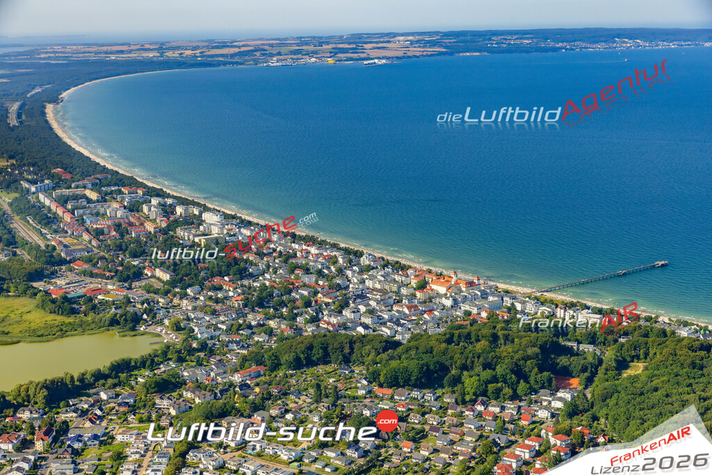 Luftbild Binz - Die Luftaufnahme wurde 2025 vom UL-Flugzeug heraus erstellt ( keine Drohne ) - Hochauflösende Luftaufnahme - für professionelle Ausdrucke geeignet. Die Geschenkidee !Hier alle&nbsp;Infos zur Lizenzierung der LuftaufnahmeWir fliegen auch dieses Jahr wieder in Ihre Region um Luftbilder zu erstellen.- Luftbild anfragen