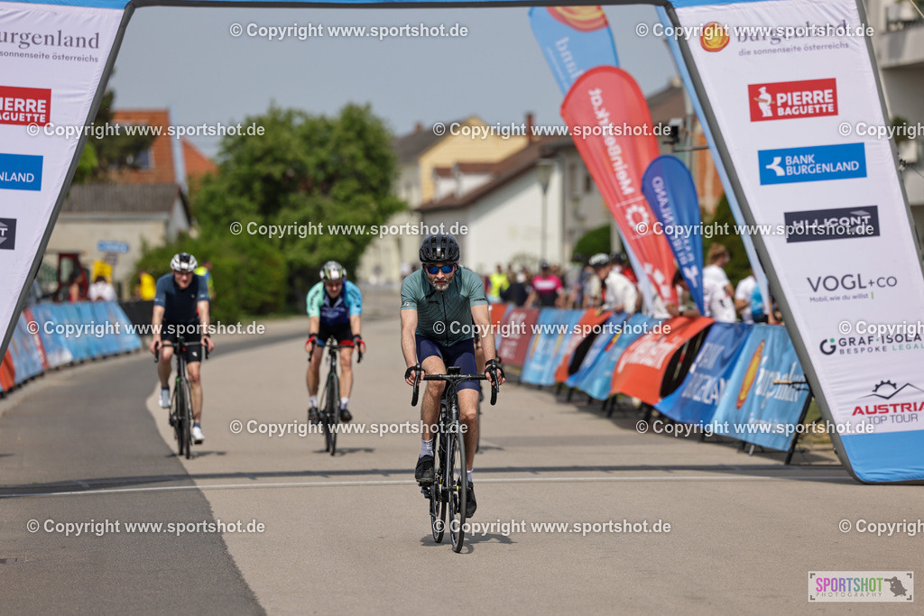 VJ__9708 | Neusiedlersee Radmarathon 2026@sportshot_your_pictrs #yourpictures#roadtowm2029 #nrm #neusiedlerseeradmarathon #neusiedlersee #neusiedlerseetourismus #burgenland #mörbisch #nrm26 #burgenlandtourismus #voglundco #poweredbyburgenlandtourismus #radsport #rad #marathon #ucigranfondo #visitburgenland #ucigranfondoworldseries