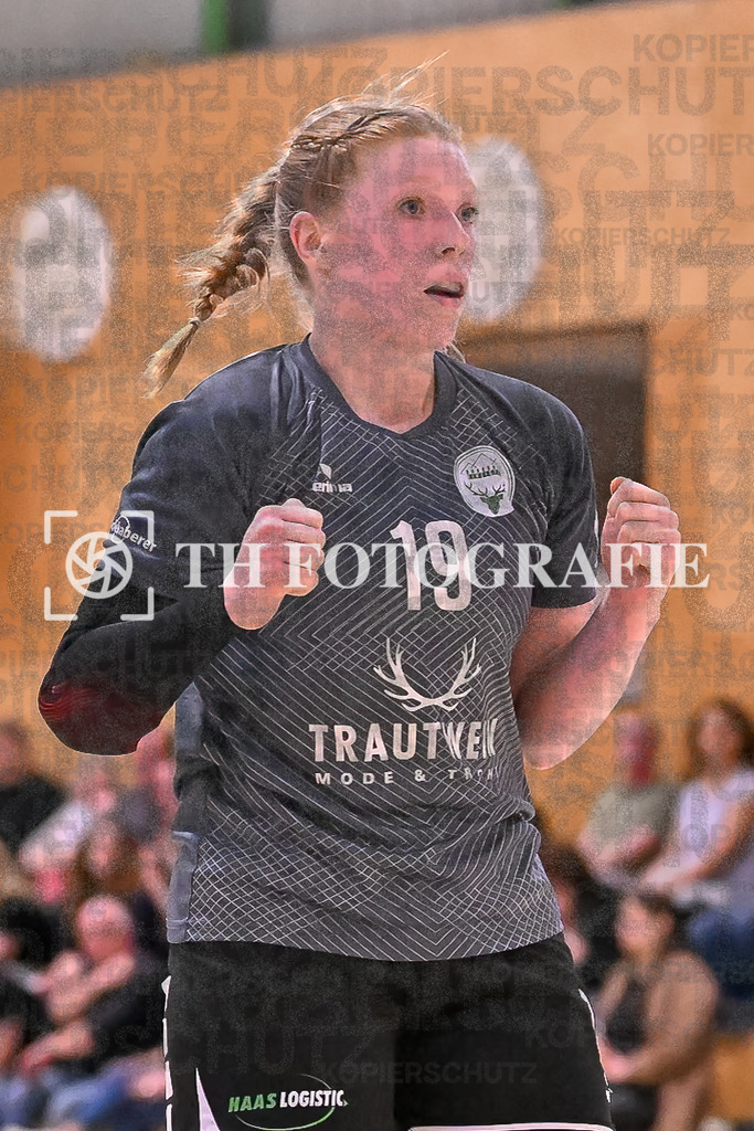 GER, SG Maulburg/Steinen - HB Kinzigtal, Handball, Suedbadenliga, 22. Spieltag, Saison 2023/2024, 27.04.2024 | Pia Weichenhein (HB Kinzigtal, #19)

GER, SG Maulburg/Steinen - HB Kinzigtal, Handball, Suedbadenliga, 22. Spieltag, Saison 2023/2024, 27.04.2024

Foto: TH Fotografie/Thomas Hess
