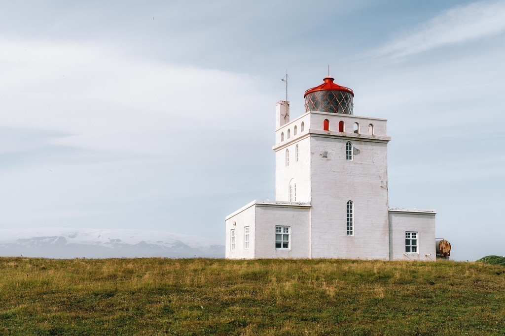 Leuchtturm Island | Landschaftsfotografien und Naturfotografien (Schweiz, Europa) auf Leinwand, Postkarten und Poster. Wähle dein Lieblingsfoto und entscheiden selber, welches Fotoprodukt du bestellen willst. Grosse Auswahl an Karten zum Versenden und Verschenken. - Realisiert mit Pictrs.com