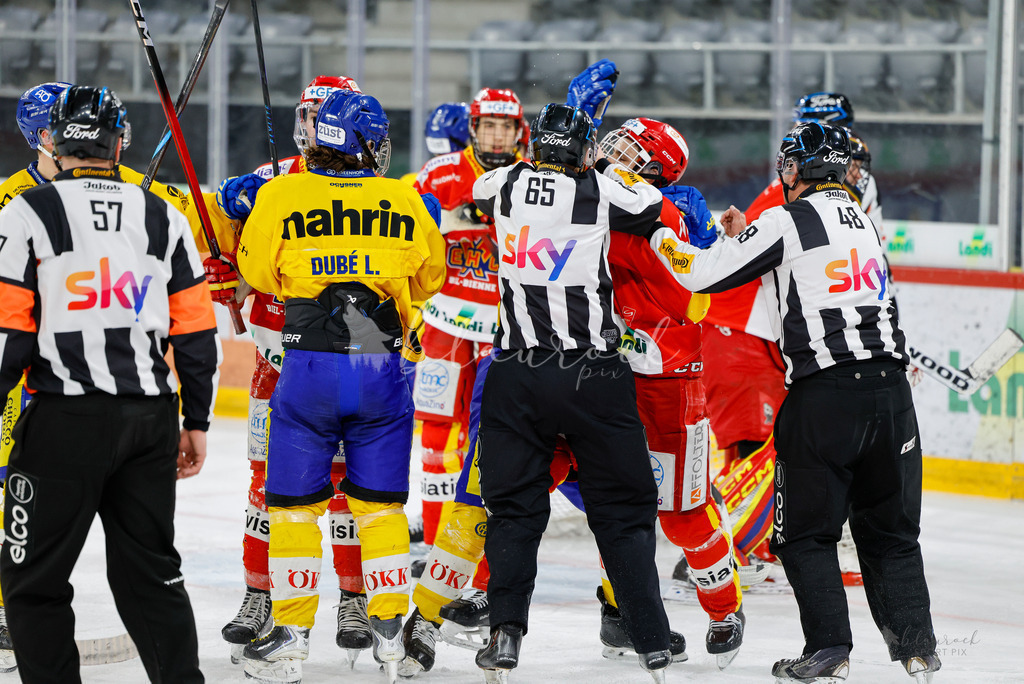 U21_EHCB vs HCD_wb20260308-0315 | Sportbilder, Sportfotograf, Hochzeits- und Eventfotografin, Flugshows, Portraits und Tiershooting, Aviation, Downhill, Nationalleague, Swissleague, International
