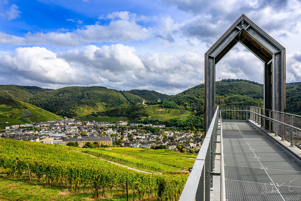 Aussichtspunkt Bernkastel-Kues | Auf der Kueser Seite in der Nähe des Kurparks findet sich diese Aussichtsplattform mit Blick über Bernkastel-Kues
