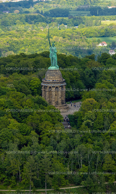 Detmold240505569Hermannsdenkmal | Luftbild, Hermannsdenkmal, kulturelle Statue des Cheruskerfürsten, nach Entwürfen von Ernst von Bandel, Teutoburger Wald, Hiddesen, Detmold, Ostwestfalen, Nordrhein-Westfalen, Deutschland