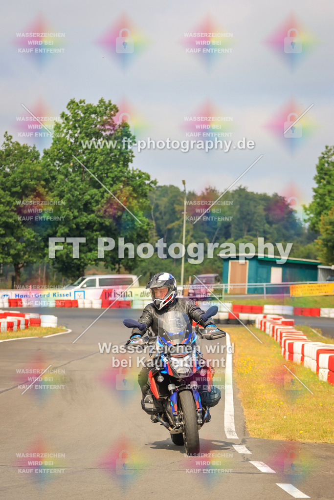 _DSK2290 | Hier findet Ihr Bilder von Touristenfahrten auf der Nürburgring Nordschleife oder von anderen Veranstaltungen die ich besucht habe. Viel Spass beim Durch Schauen 