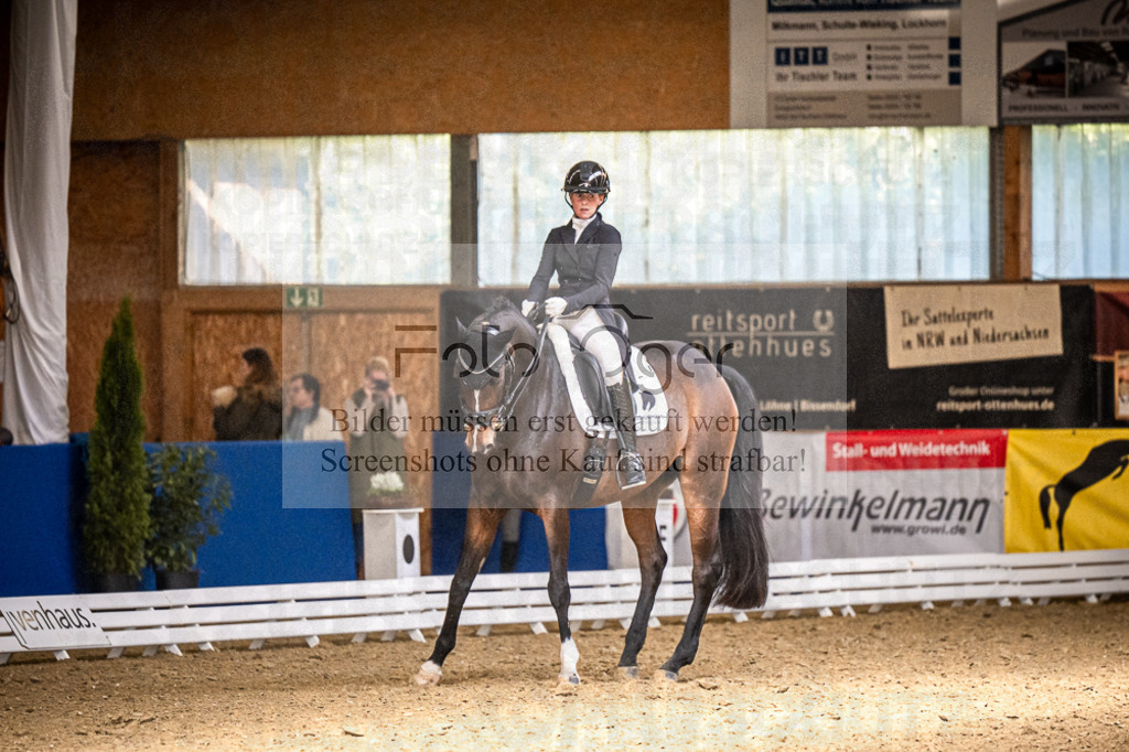 DOS_1650 | Entdecke hochwertige Reitturnierfotos von Foto Oger. Professionell, emotional und authentisch – jetzt Lieblingsmomente im Shop bestellen.Deutschlandweite Turnierfotografie. - Realisiert mit Pictrs.com