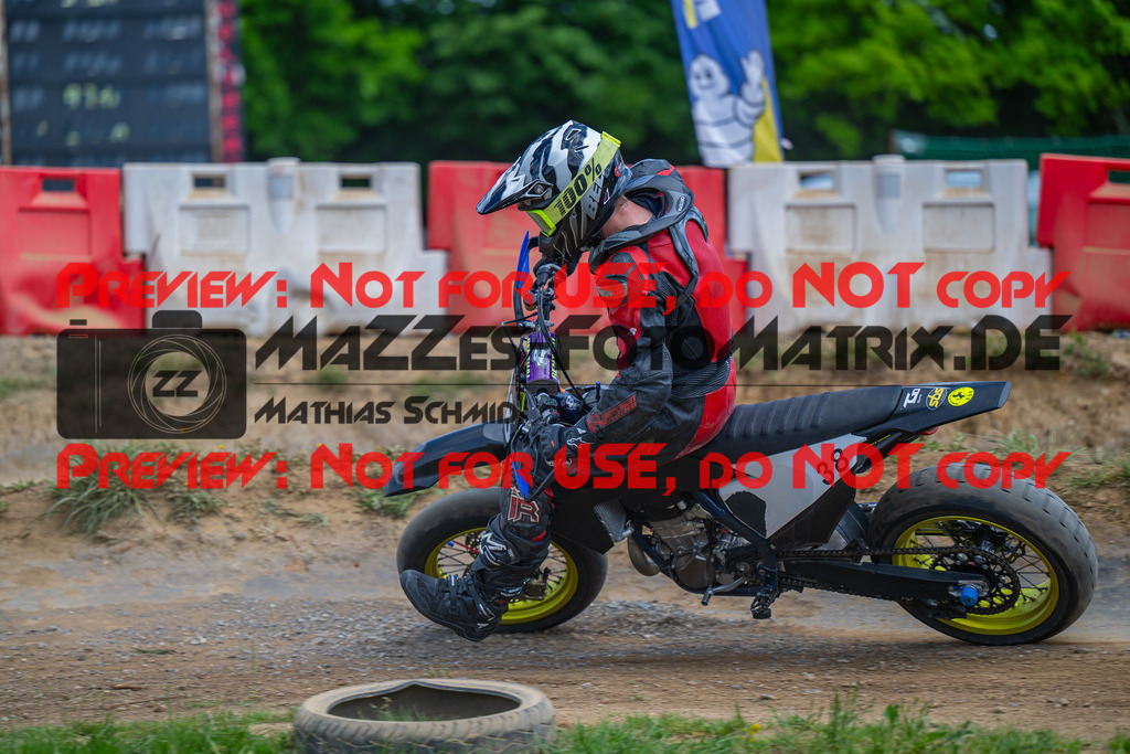 MaZZes-Fotomatrix-20260509-67317 | S5
