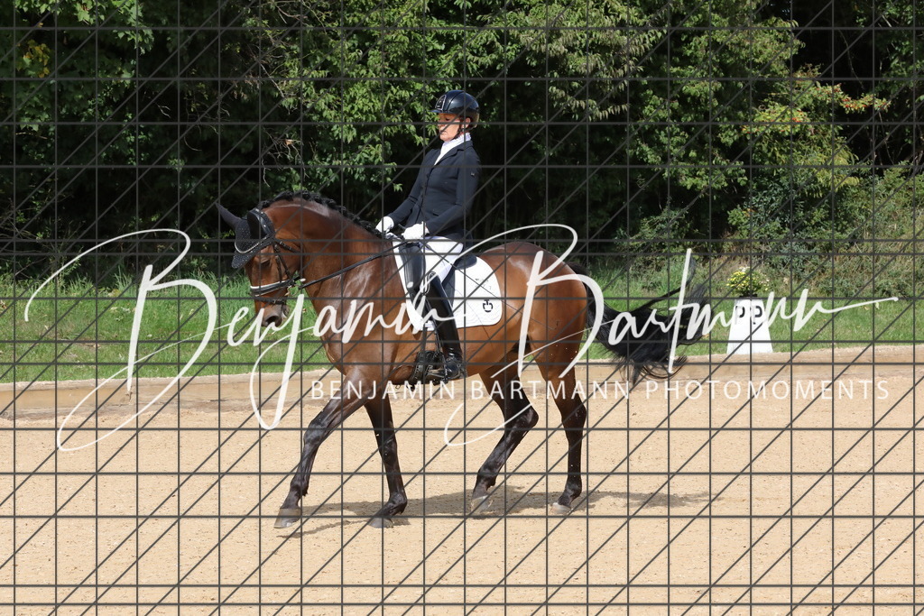 AZ2A2484 | Benjamin Bartmann Photomoments