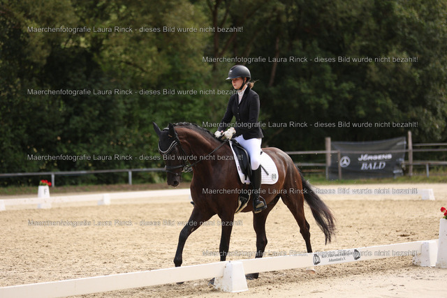 HG9A1227 | laurarinckfotografie - Realisiert mit Pictrs.com