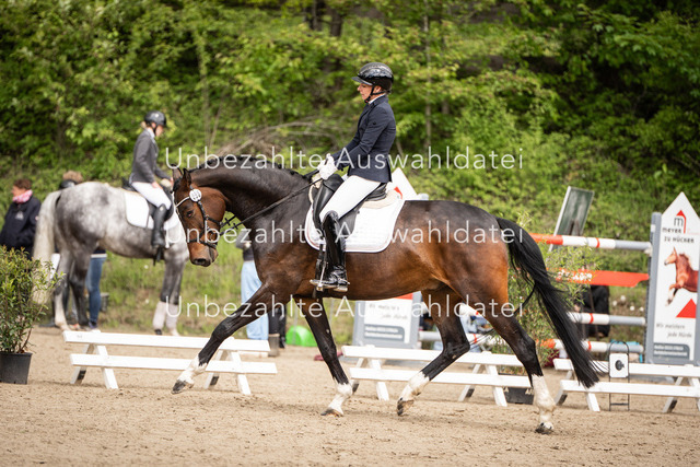 Bad_Meinberg_03687 | saradresslerfotografie - Realisiert mit Pictrs.com