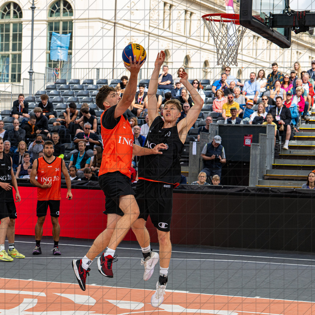 DIE FINALS 2025 | Dt. Meisterschaft 3x3   | Letzte Spiele in der Vorrunde. //  02.08.25: DIE FINALS 2025 | Dt. Meisterschaft 3x3   / Dresden / Deutschland  //   CREDIT:www.bullenfotos.de, Martin König, Hörner Weg 40, D-49078 Osnabrück, +4917663732967 // Nutzung und Weitergabe nur zu den vereinbarten Zwecken. Presseanfragen an Ersteller. Alle Rechte beim Ersteller. Honorierung nach MFM. - Realisiert mit Pictrs.com