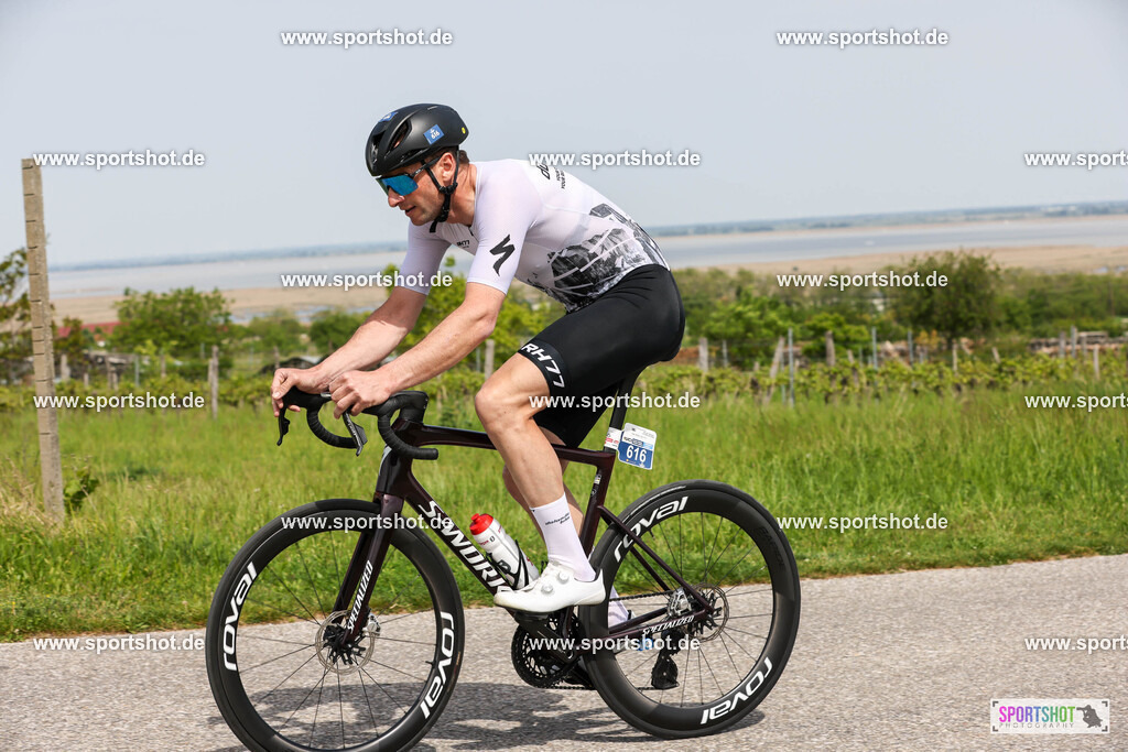 007A5110 | Neusiedler See Radmarathon 2025 #neusiedlerseeradmarathon #yourpictrs #sportshot_your_pictrs @Sportshotphotography Copyright:www.sportshot.de