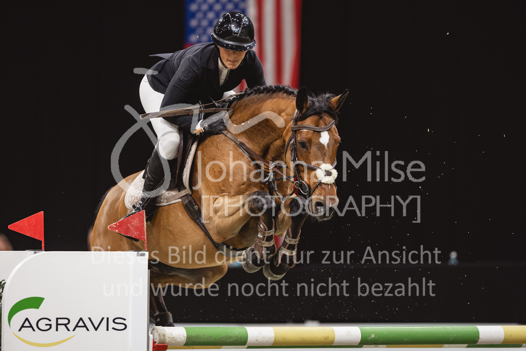 231028_Oldenburg_S1-Spr_Amateure-139 | Deine schönsten Turniermomente als professionelle Fotos! Entdecke hochwertige Pferdesport-Fotografie im Online-Shop. Jetzt Fotos finden & bestellen!