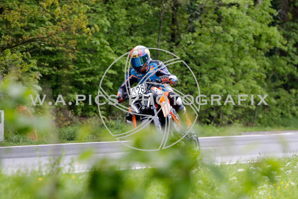 ..... | LANDSHAAG, 21.März.24 - Motorradbergrennen Landshaag, Image shows: 
Photo: WAPICS / Andreas Willdoner