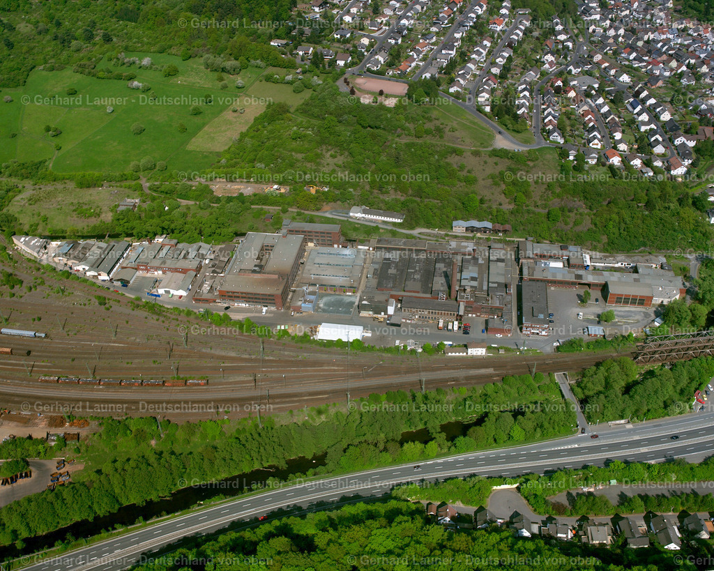 2610385 | NIEDERSCHELD 09.06.2006 Industrie- und Gewerbegebiet  in Niederscheld im Bundesland Hessen, Deutschland // Industrial and commercial area  in Niederscheld in the state Hesse, Germany Foto: Gerhard Launer