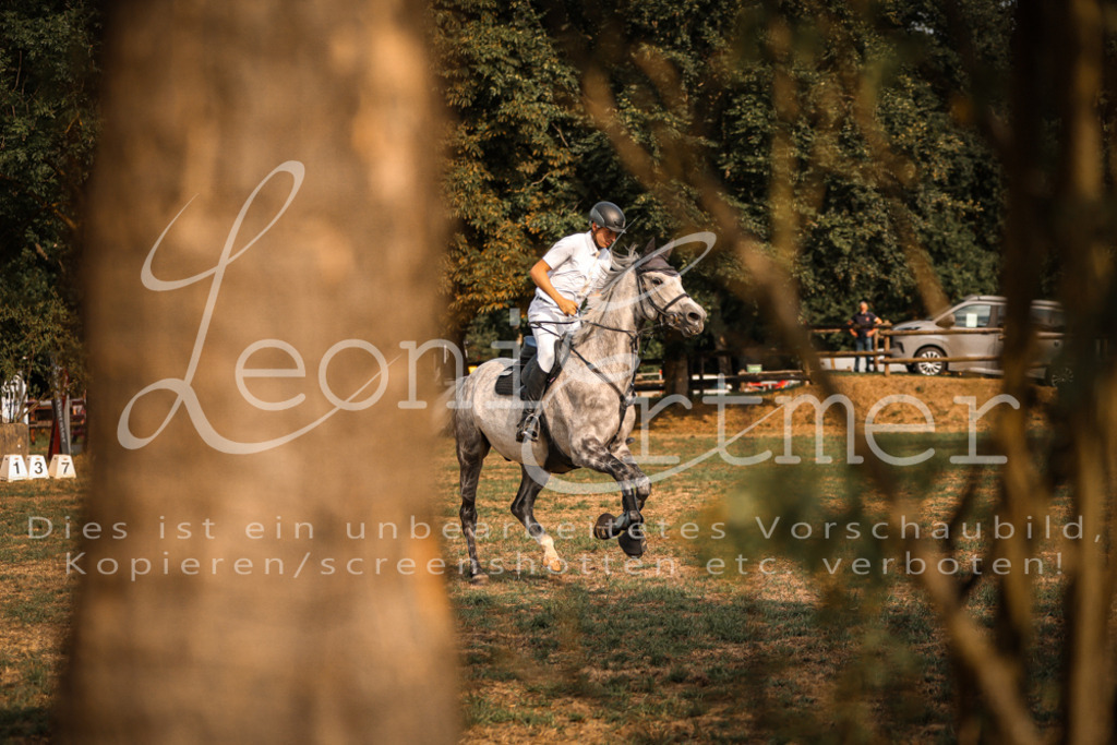 27.SoSpM00330 | Leoni Ertmer Photography - Realisiert mit Pictrs.com