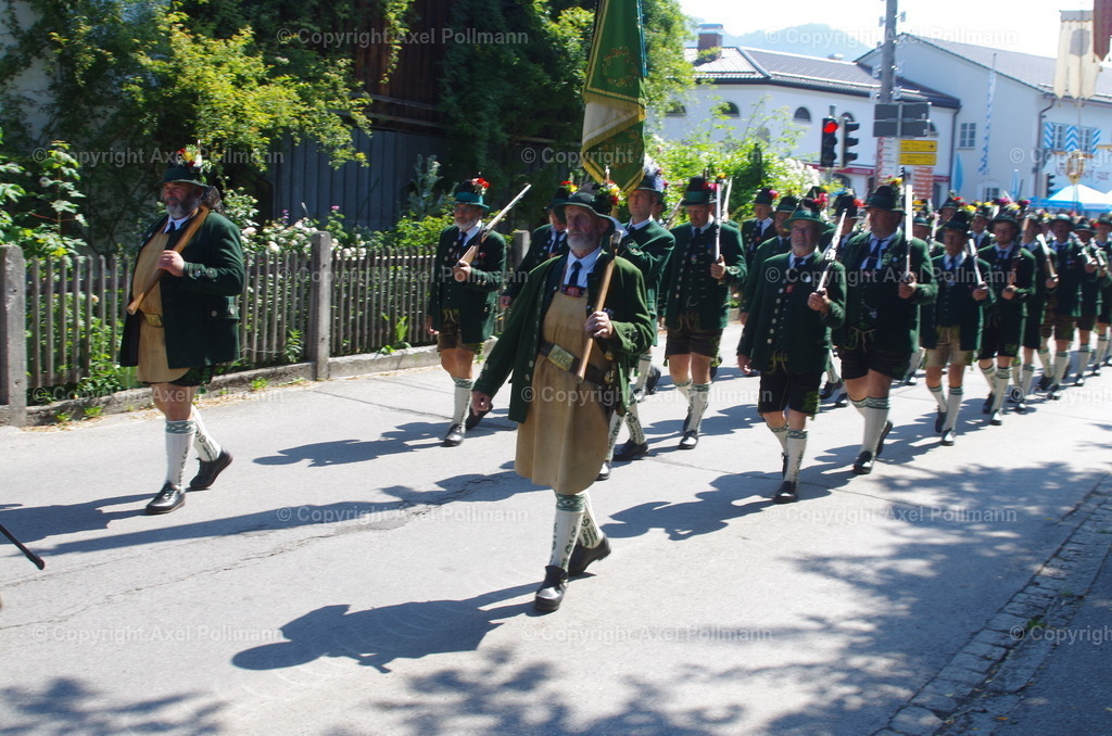 IMGP4123 | fotografiert von Axel PollmannLeonhardi Wallfahrt Benediktbeuern und Murnau, Fronleichnam, Fasching, Landschaft im Loisachtal und Benediktbeuern  - Realisiert mit Pictrs.com