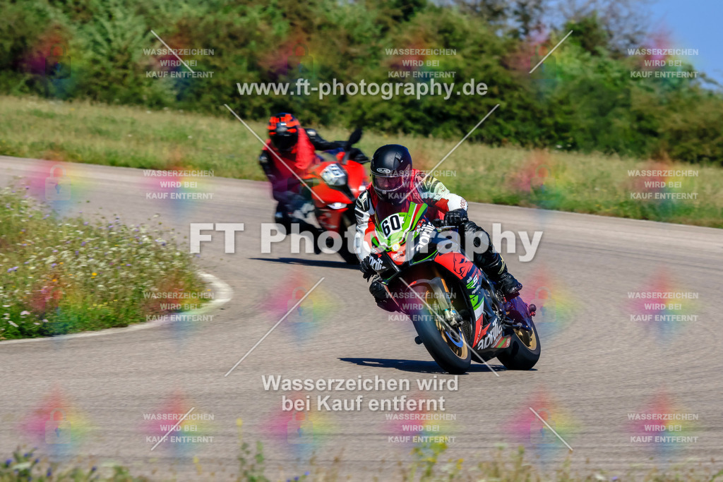 060-3201 | Hier findet Ihr Bilder von Touristenfahrten auf der Nürburgring Nordschleife oder von anderen Veranstaltungen die ich besucht habe. Viel Spass beim Durch Schauen 