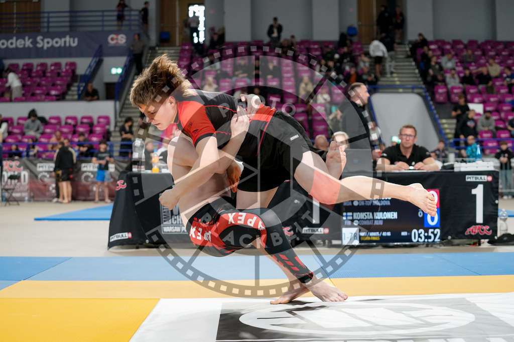 20250518PBB1118 | Athletes compete during the second day of the ADCC Amateur World Championship on May 18, 2025 in Warsaw, Poland. © Chiara Dazi / photoblackbelt