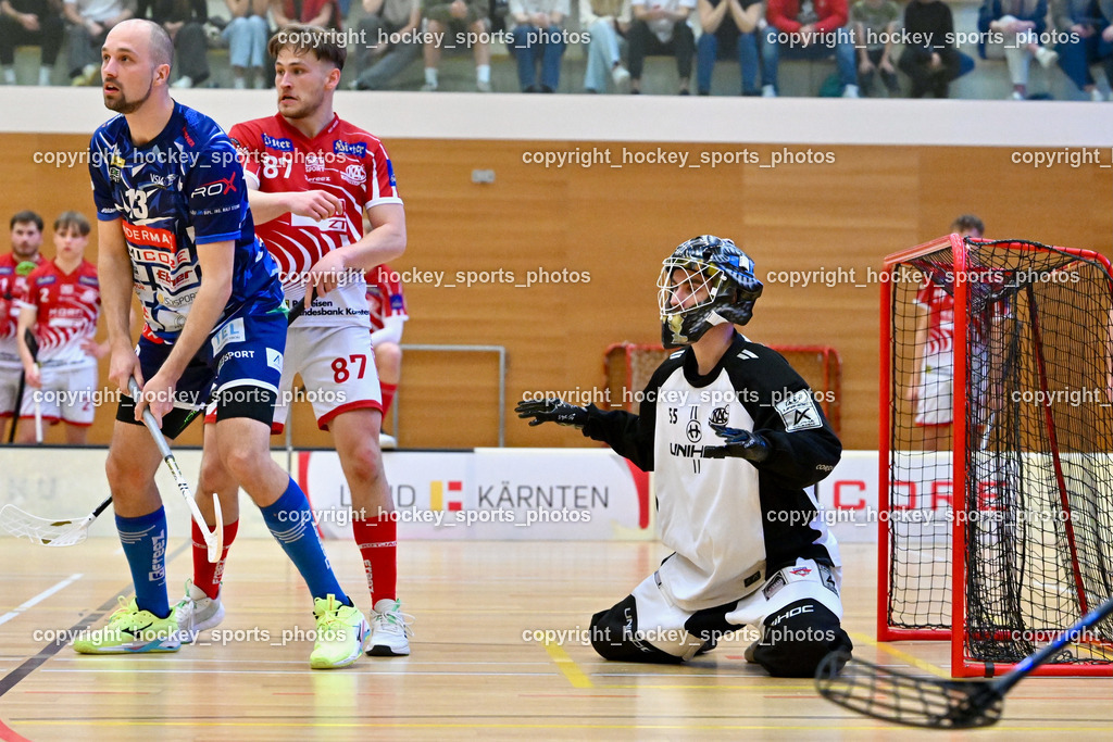 VSV Unihockey vs. KAC Floorball | #87 Fabian Grabner KAC Floorball, #13 Jan Sláma VSV Unihockey, #55 Maximilian Obereder KAC Floorball, VSV Unihockey vs. KAC Floorball, VSV Unihockey vs. KAC Floorball am 12.04.2025 in Villach (Ballspielhalle St. Martin), Austria, (Photo by Bernd Stefan)