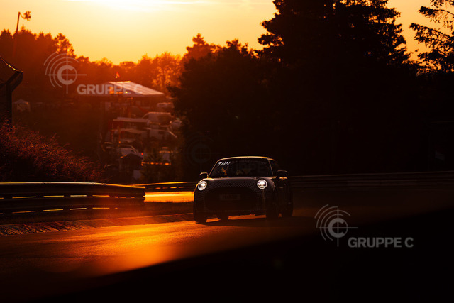 24hNbr25_062121065401772GT_GT | 53. ADAC RAVENOL 24h Nürburgring 2025 - Foto: Gruppe C Photography - Realisiert mit Pictrs.com