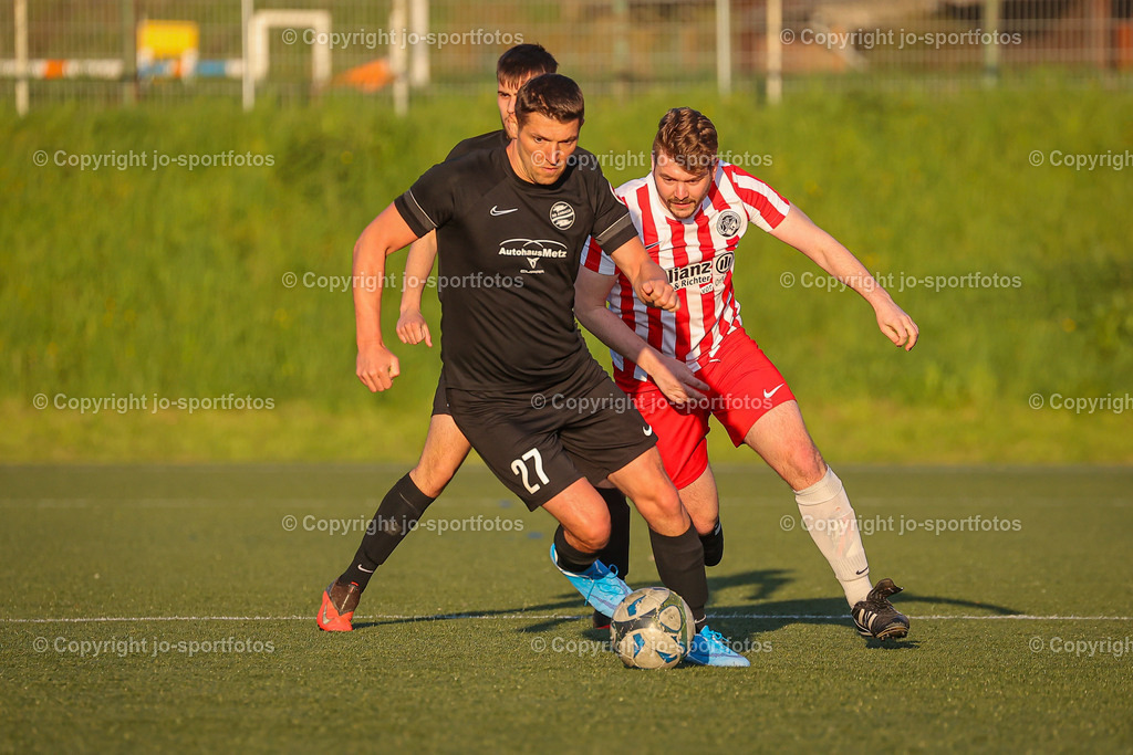 BQ3I2849 | 02.05.2023; Kreisliga C2 Dillenburg; Kunstrasenplatz Oberscheld; SV Oberscheld II - SG Ambach II; Ergebnis 3:4 (0:2)