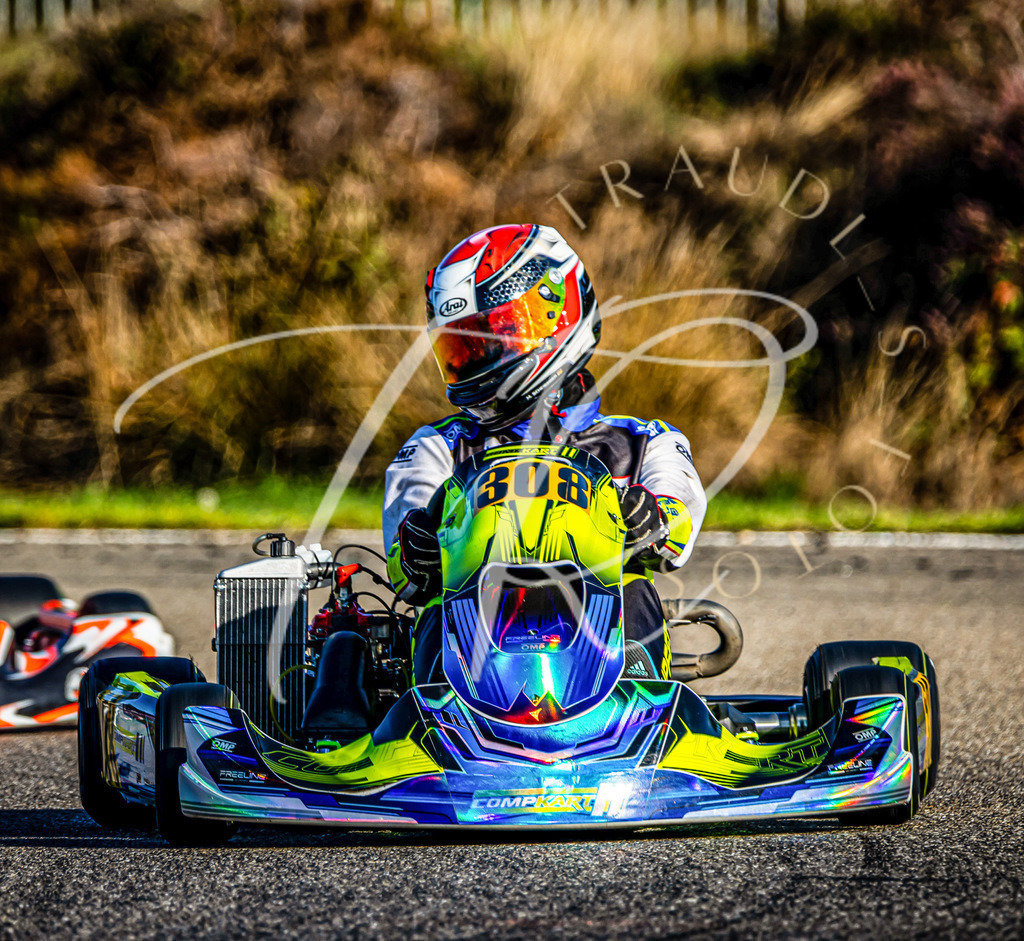 503E424F-C206-4559-A3F6-C99B450C499D | traudl_s_fotos