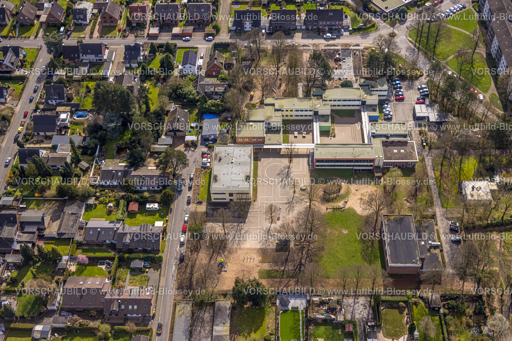 Voerde240309794 | Luftbild, Grundschule Friedrichsfeld und Kita Kindergarten an der Schule, Friedrichsfeld, Voerde, Nordrhein-Westfalen, Deutschland