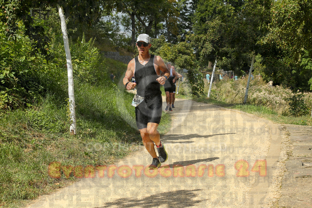 250824_1337_EX1_2992 | Sportfotografie im Rhein-Sieg Kreis, Köln, Bonn, NRW, Rheinland Pfalz, Hessen, etc. Unser Tätigkeitsfeld umfasst den Laufsport vom Volkslauf über den Marathon, Duathlon, Triathon bis zum Ultralauf wie Kölnpfad Ultra oder Schindertrail.