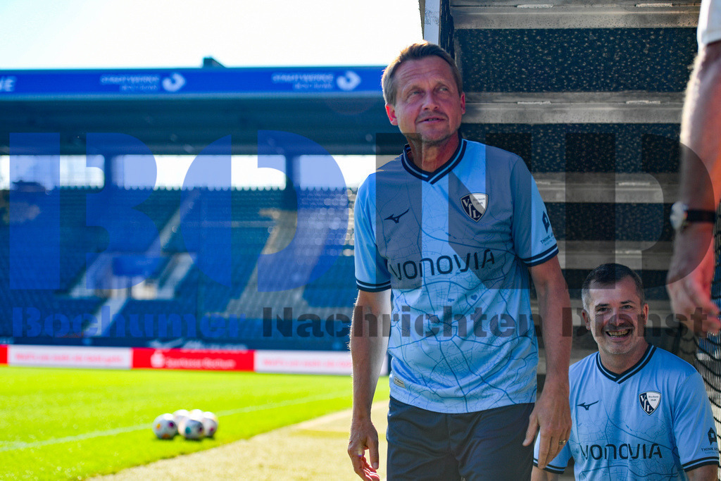  09.09.2023 - 
 | Christian Schnaubelt / Bochumer Nachrichtendienst (BOND) - 175 Jahre VfL Legendenspiell: VfL Bochum 1848 vs. Stadtauswahl  - Realisiert mit Pictrs.com