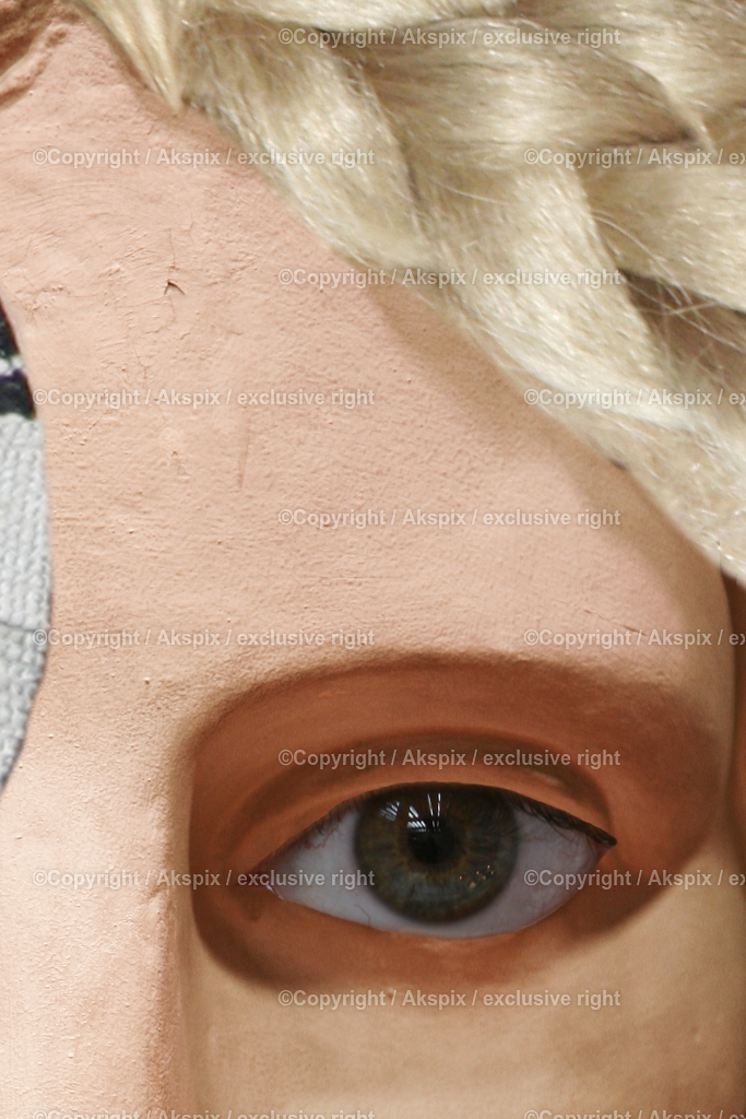 b_statue_MG_8589.jpg_01_02 | Die Bildagentur Akspix ist eine Online-Bildagentur und bietet professionelles und kreatives Bildmaterial Royalty free und Rights Managed. Bildarchiv Akspix bietet eine große Auswahl an kreativen und klassischen Motiven.Frankfurt Fotograf, Fotoshooting