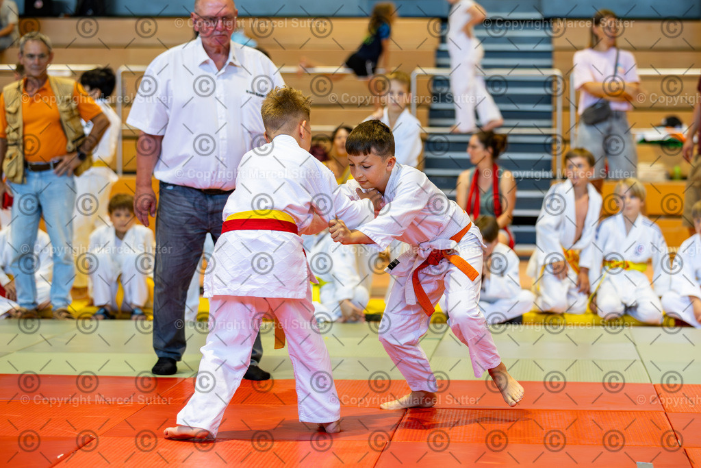 20260620-104014-_G2A9398-MarcelSutter | Finde und bestelle deine Sport- und Eventfotos in höchster Qualität. Professionelle Aufnahmen von Wettkämpfen, Veranstaltungen und Outdoor-Events – schnell und einfach online bestellen. - Realisiert mit Pictrs.com