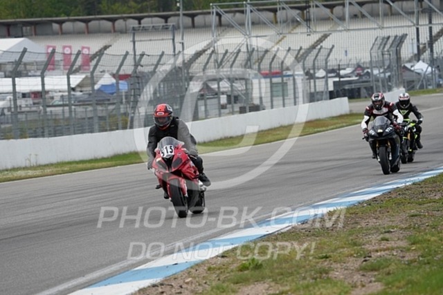 2024_04_29_PBK_12386 | Sportfotografie; SlowMotion; Video; Rennstrecke; Hafeneger; Speer; Racing; RSE; BMW; CBO; Trackday; Motorsportarena; Hockenheimring; Brno; Most; Barcelona; Valencia