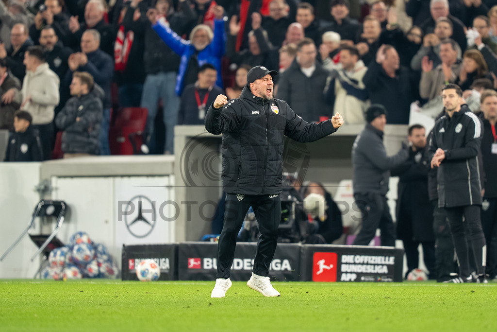 VfB Stuttgart vs. RB Leipzig, Fussball, 1. Bundesliga, 26. Spieltag, 15.03.2026 | Sebastian Hoeness (Trainer VfB Stuttgart),VfB Stuttgart vs. RB Leipzig, Fussball, 1. Bundesliga, 26. Spieltag, 15.03.2026Foto: photosbyphips/Philip Ziegler
