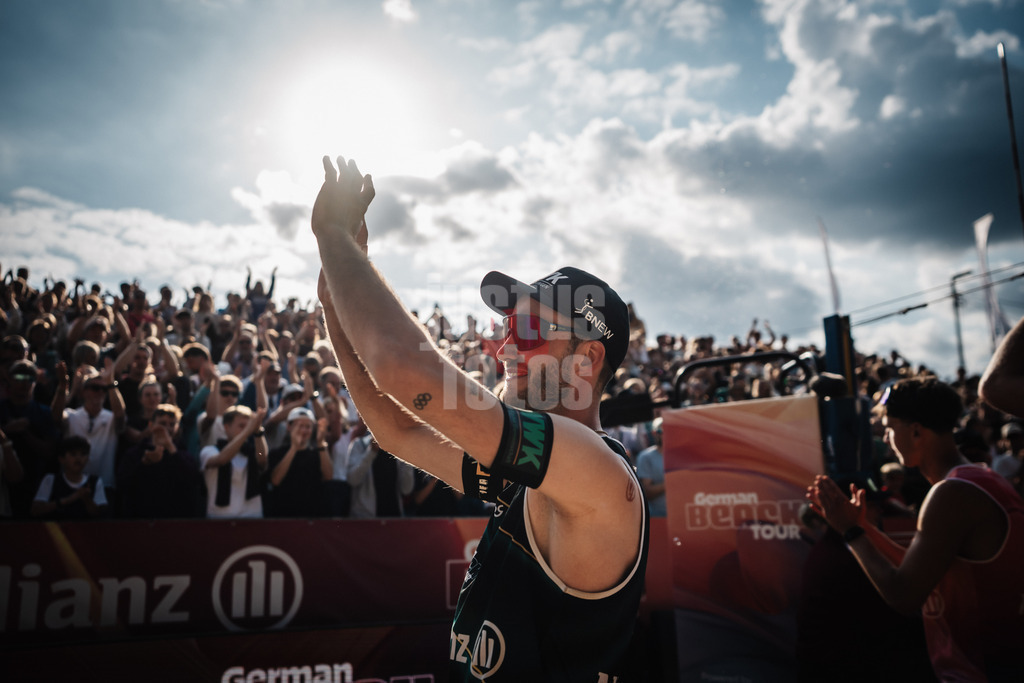 Beachvolleyball | Männer | Allianz German Beach Tour 2025 | Tourstop Düsseldorf | 18.05.2025 | Clemens Wickler nach dem Sieg